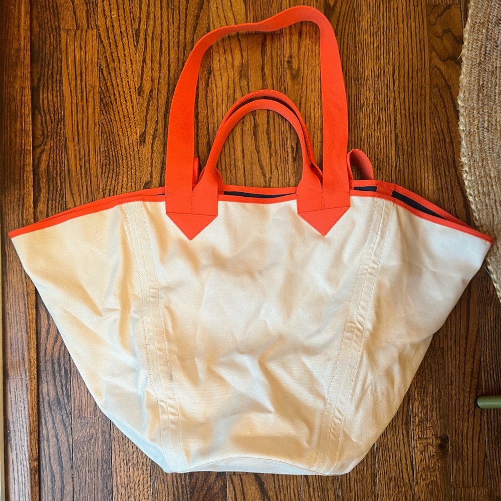 Rothy’s Reversible Beach Tote